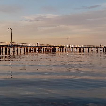 Beautiful Apartment 100Mts Near The Beach In Port Melbourne Kültér fotó
