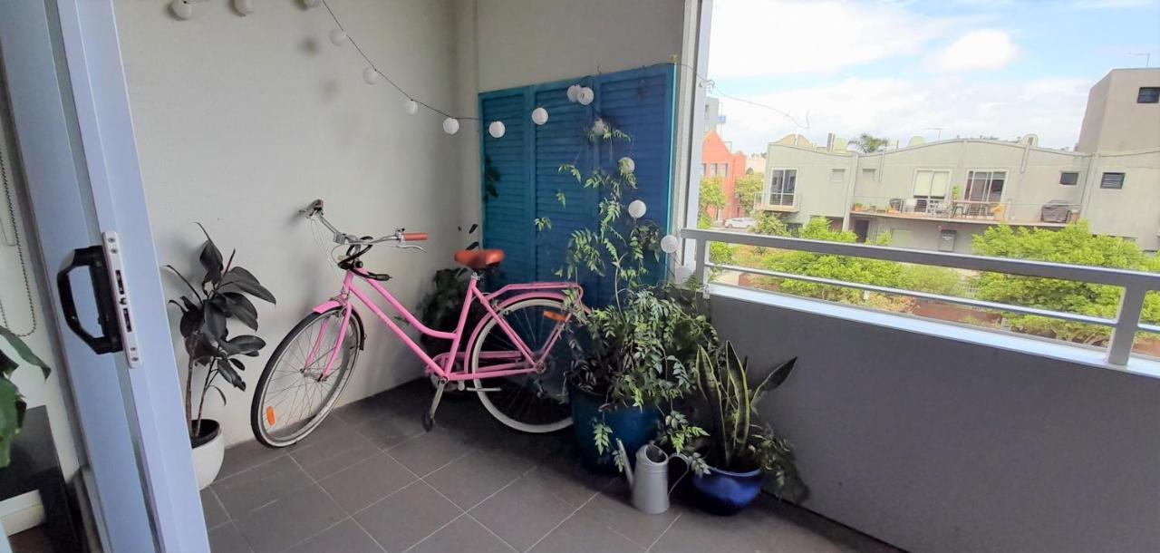 Beautiful Apartment 100Mts Near The Beach In Port Melbourne Kültér fotó