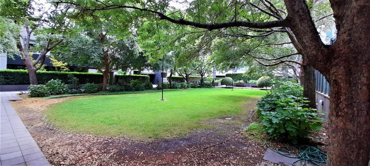 Beautiful Apartment 100Mts Near The Beach In Port Melbourne Kültér fotó