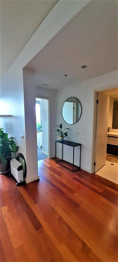 Beautiful Apartment 100Mts Near The Beach In Port Melbourne Kültér fotó